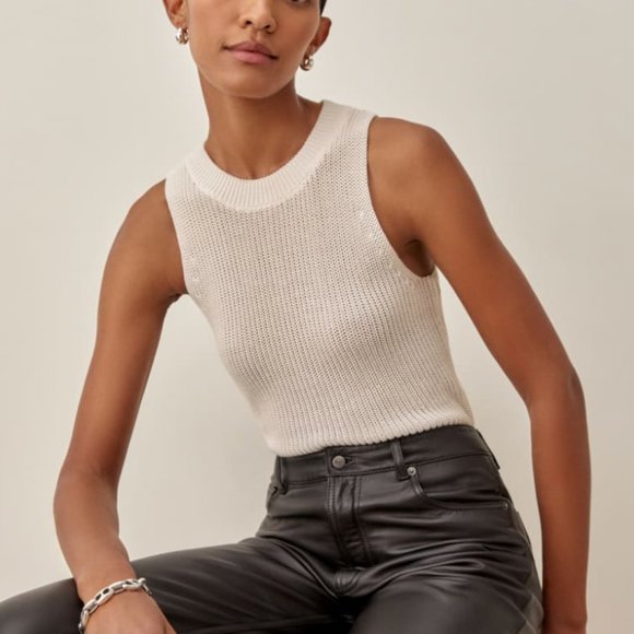 Reformation Tops - Reformation Lilac Top in Pink, Size Small